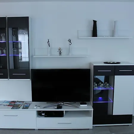 شقة Brig City Apartment